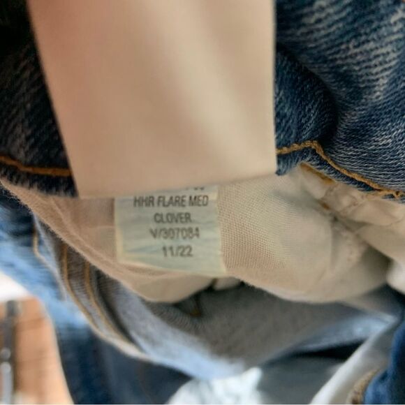 OLD NAVY Women’s Higher High Rise Flare Secret Smooth Pockets Jeans 16 - Picture 11 of 13